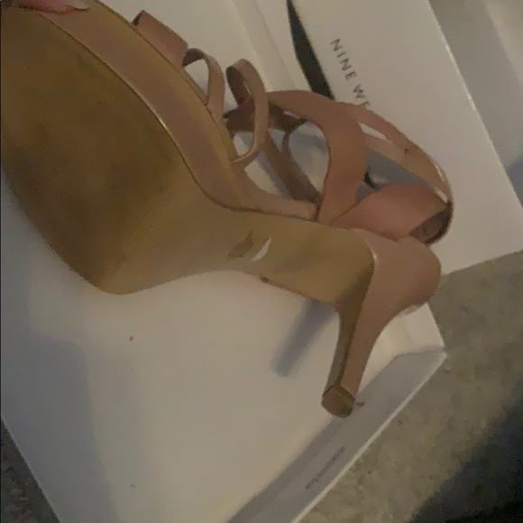 Nine West Heels size 8 - Picture 3 of 5